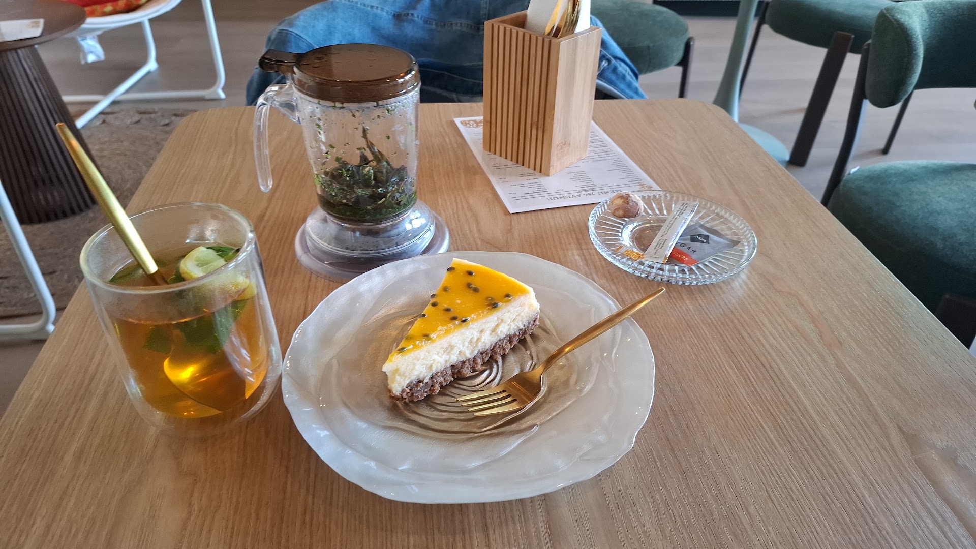 786 Avenue Desserts & Sweets · Dordrecht