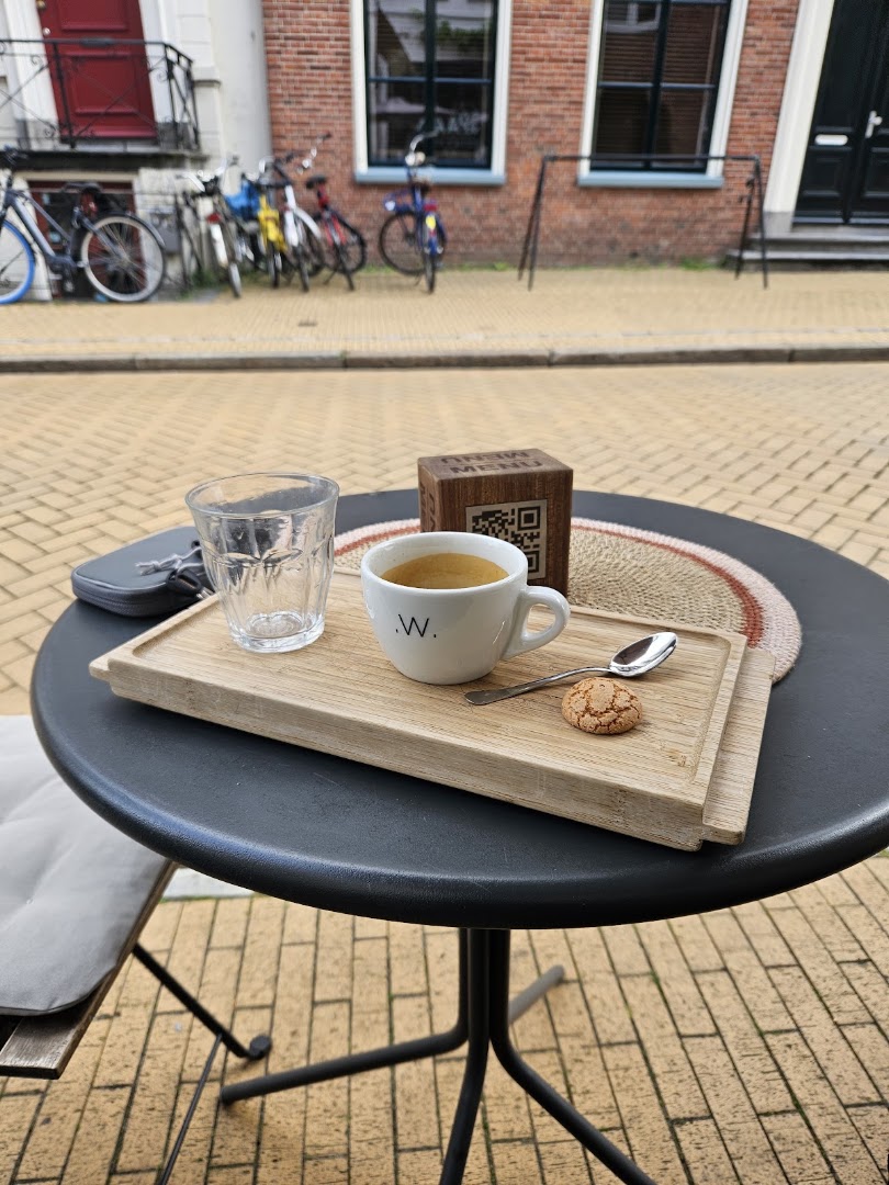 Spaak: appealing breakfast setting and atmosphere