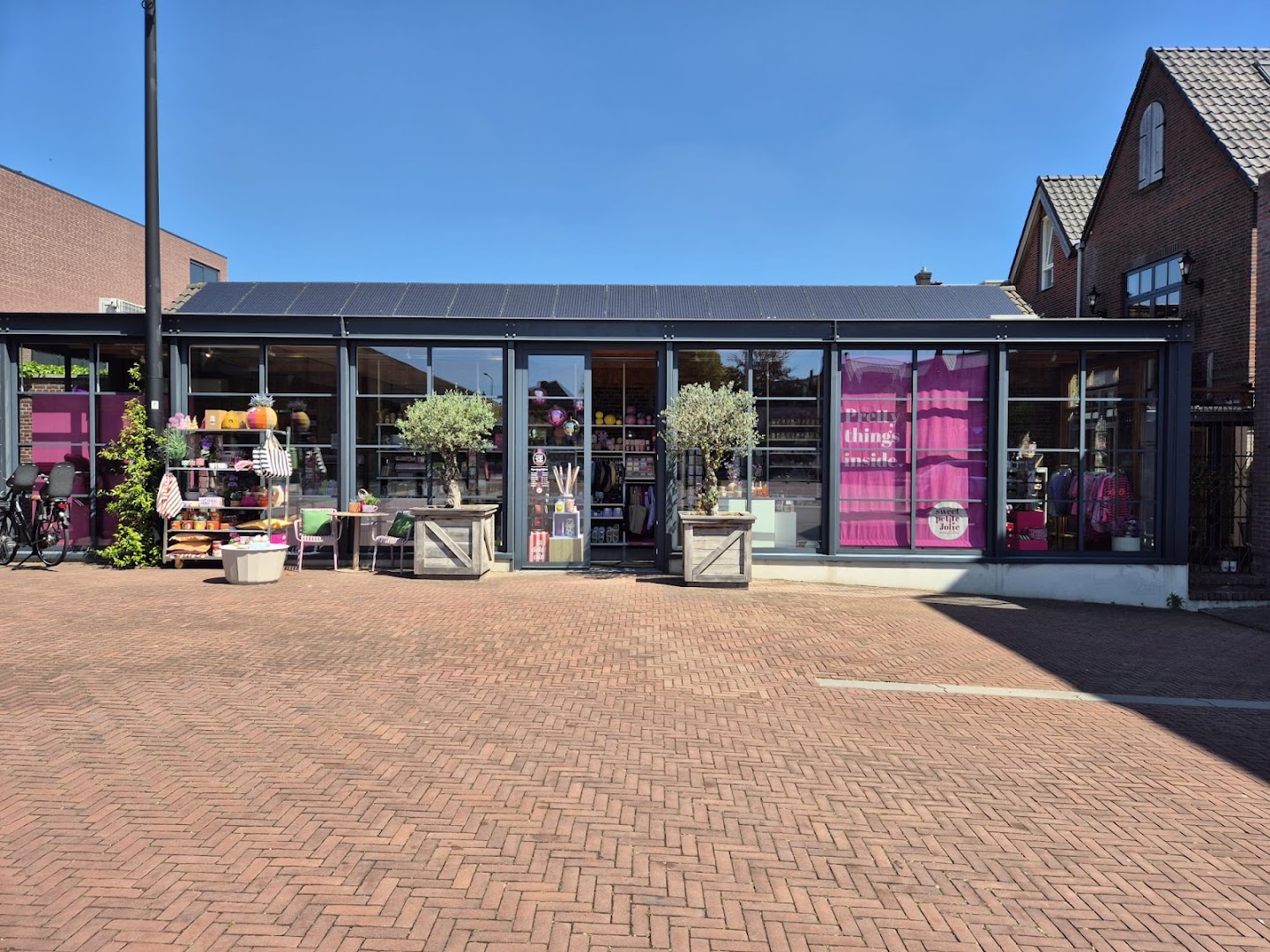 Sweet Petite Jolie Conceptstore · Helmond