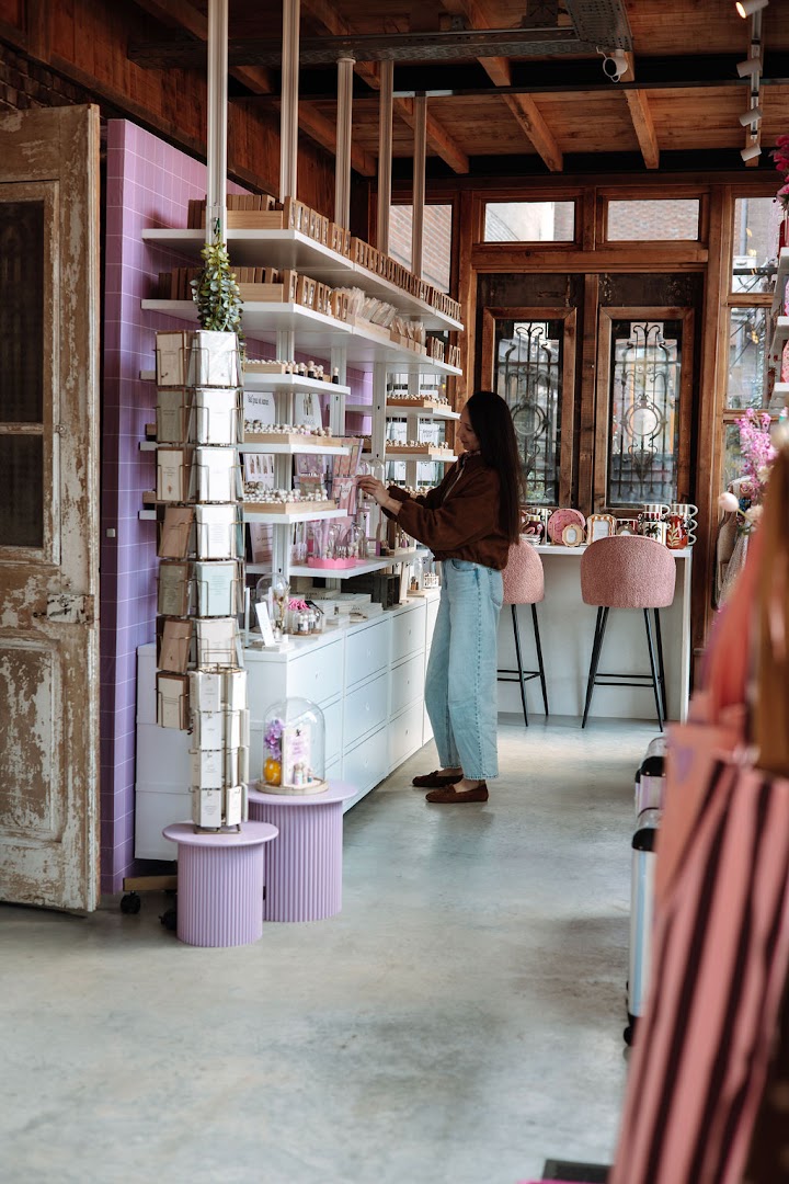Sweet Petite Jolie Conceptstore · Helmond