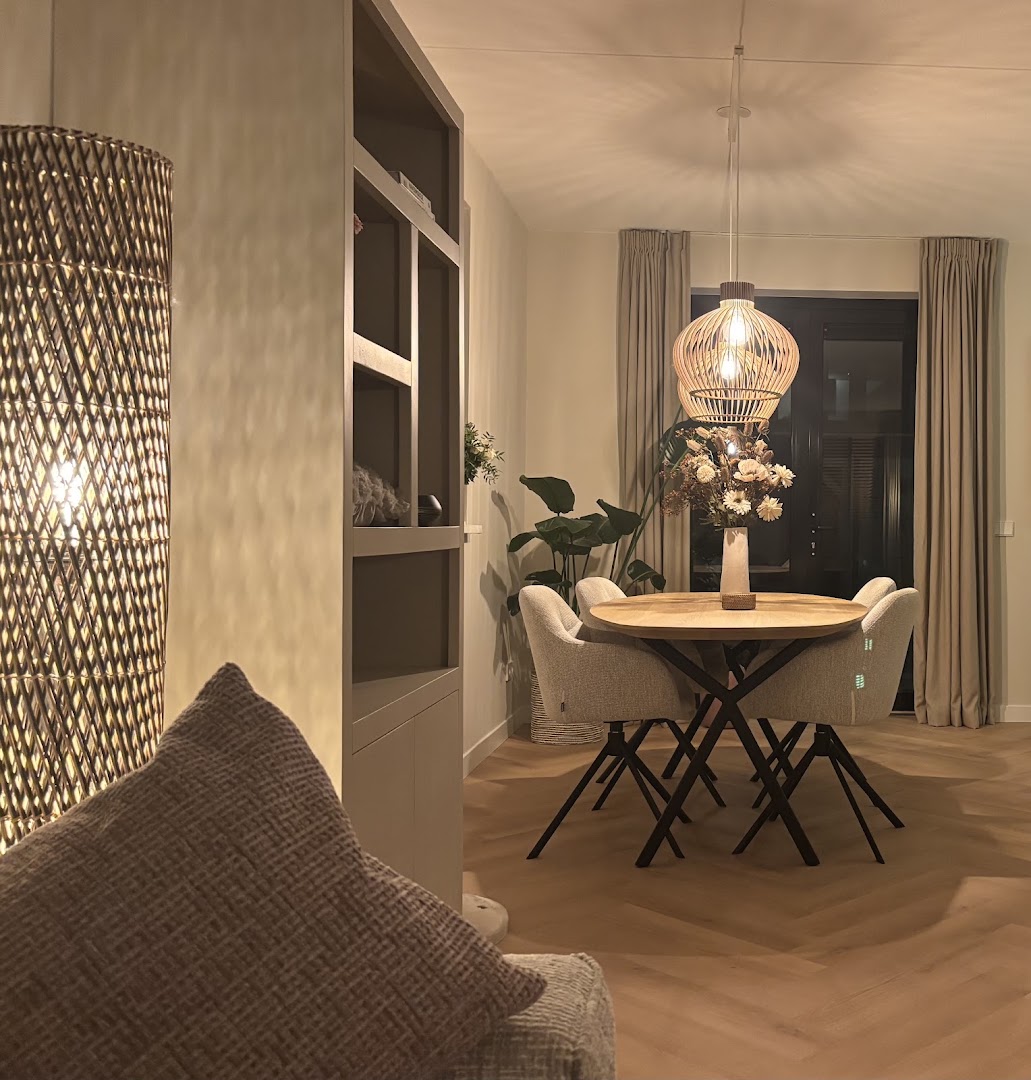 Nom Nové · Hengelo