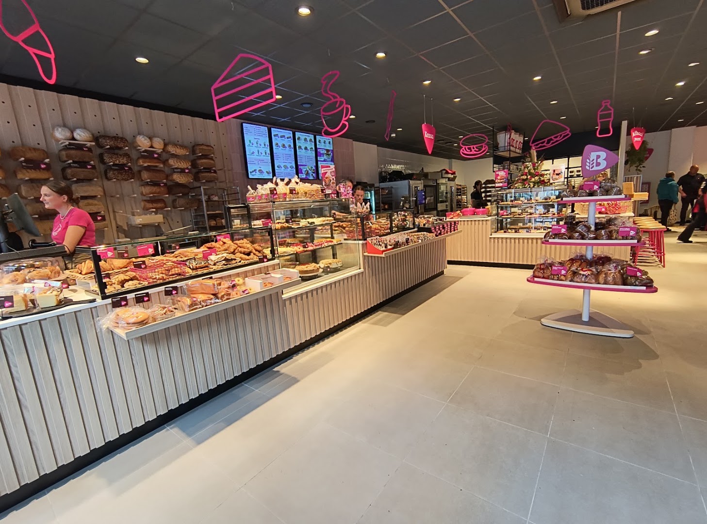 Bakker Bart Kampen: clear interior view of bakery
