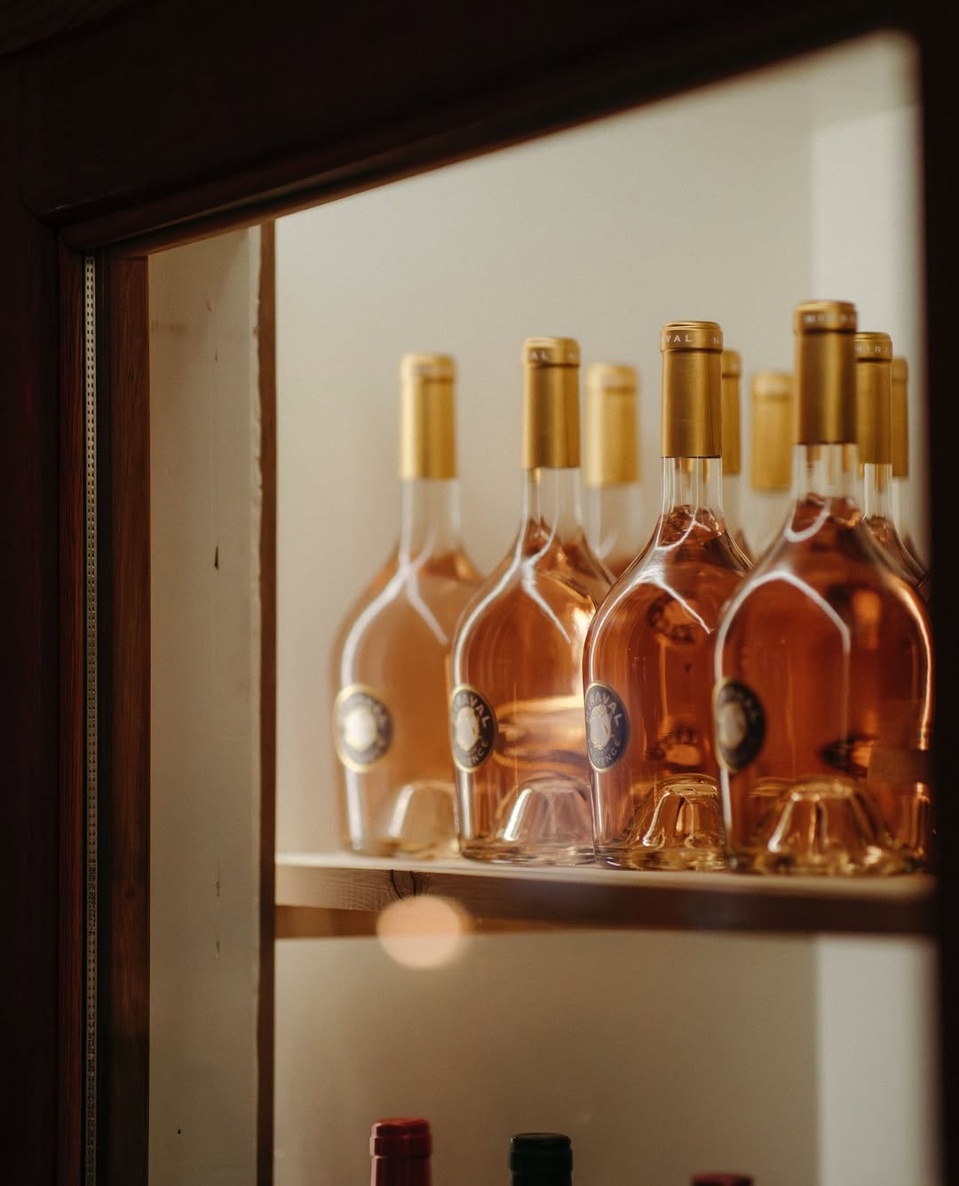 Eetcafé Dolly: professional photo of wine selection