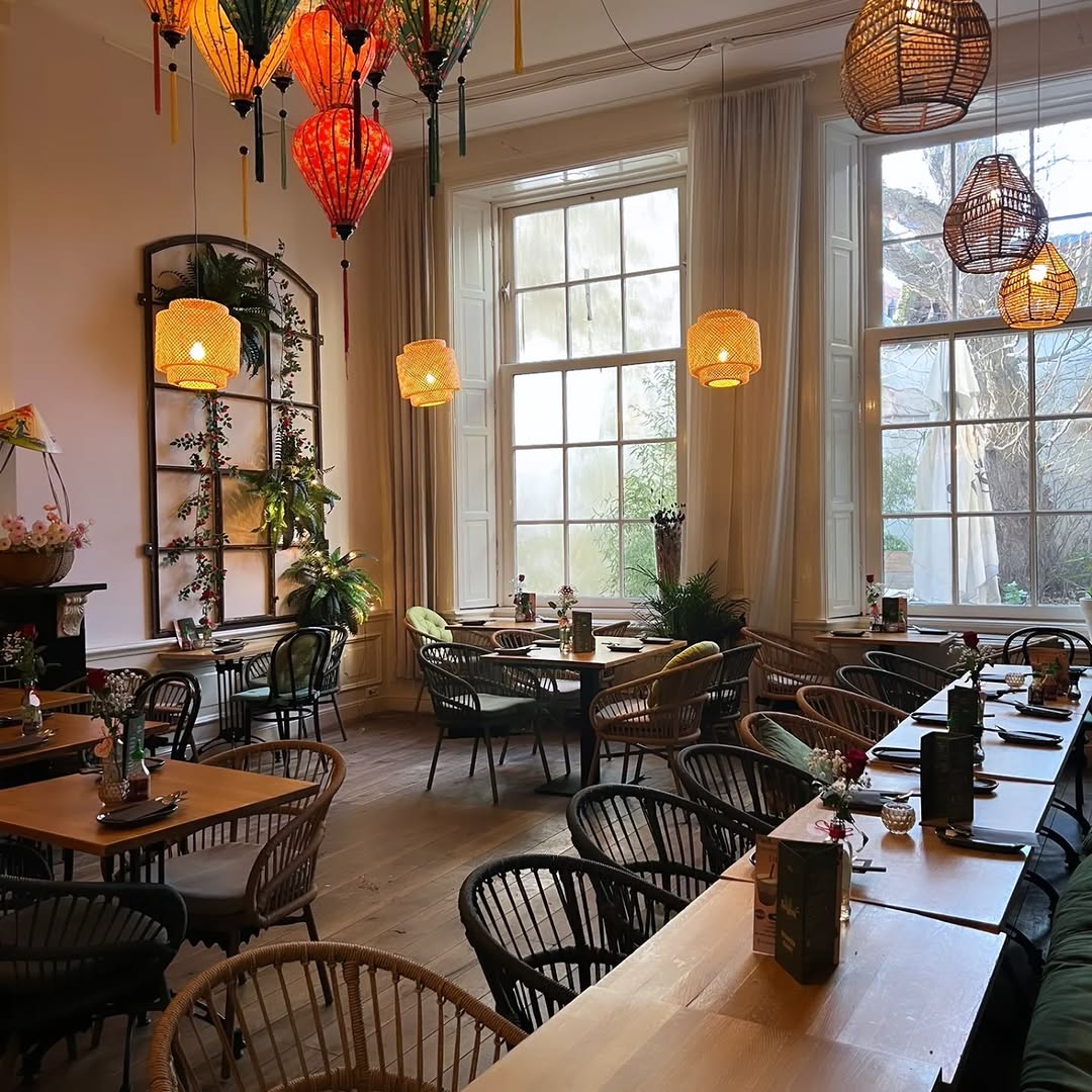 Saigon Garden: beautiful, high-quality interior atmosphere shot