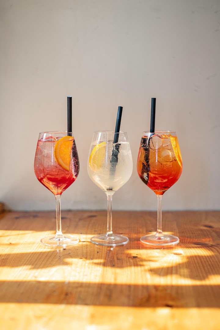 Spaghetteria: high quality professional drink photography