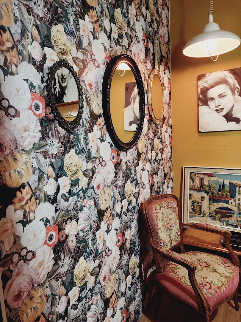 Lucky Vintage · Schiedam