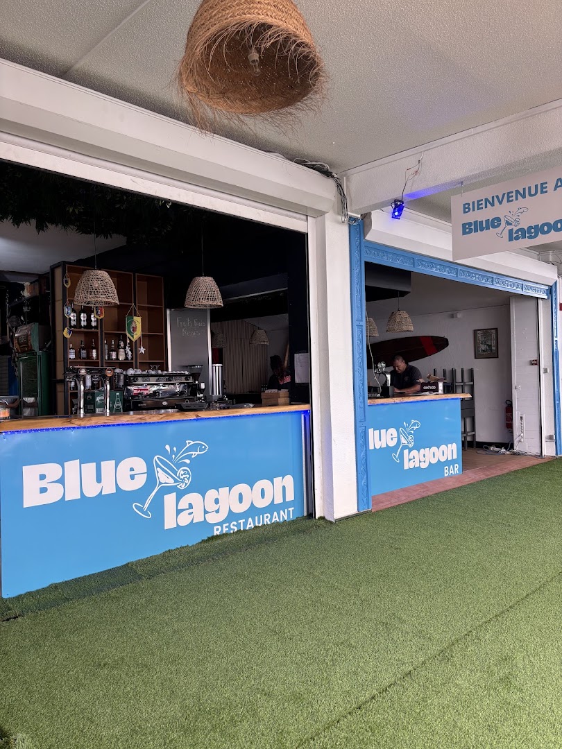 Blue Lagoon: clear view of restaurant exterior