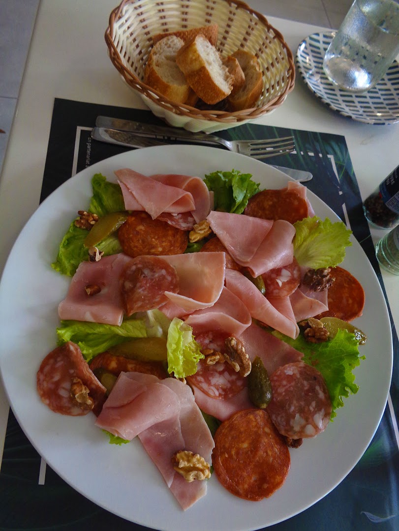 Brasserie Botaniste: appetizing photo of restaurant food