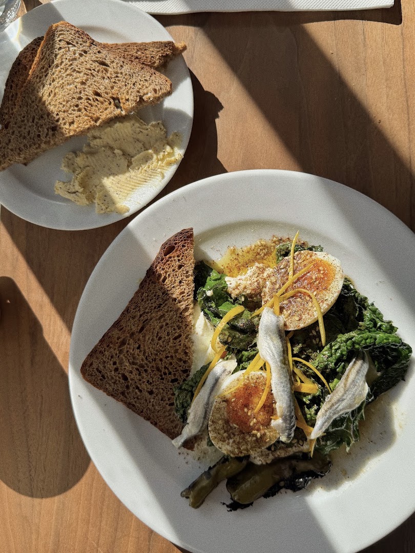 Blue: appetizing, high-quality food photography