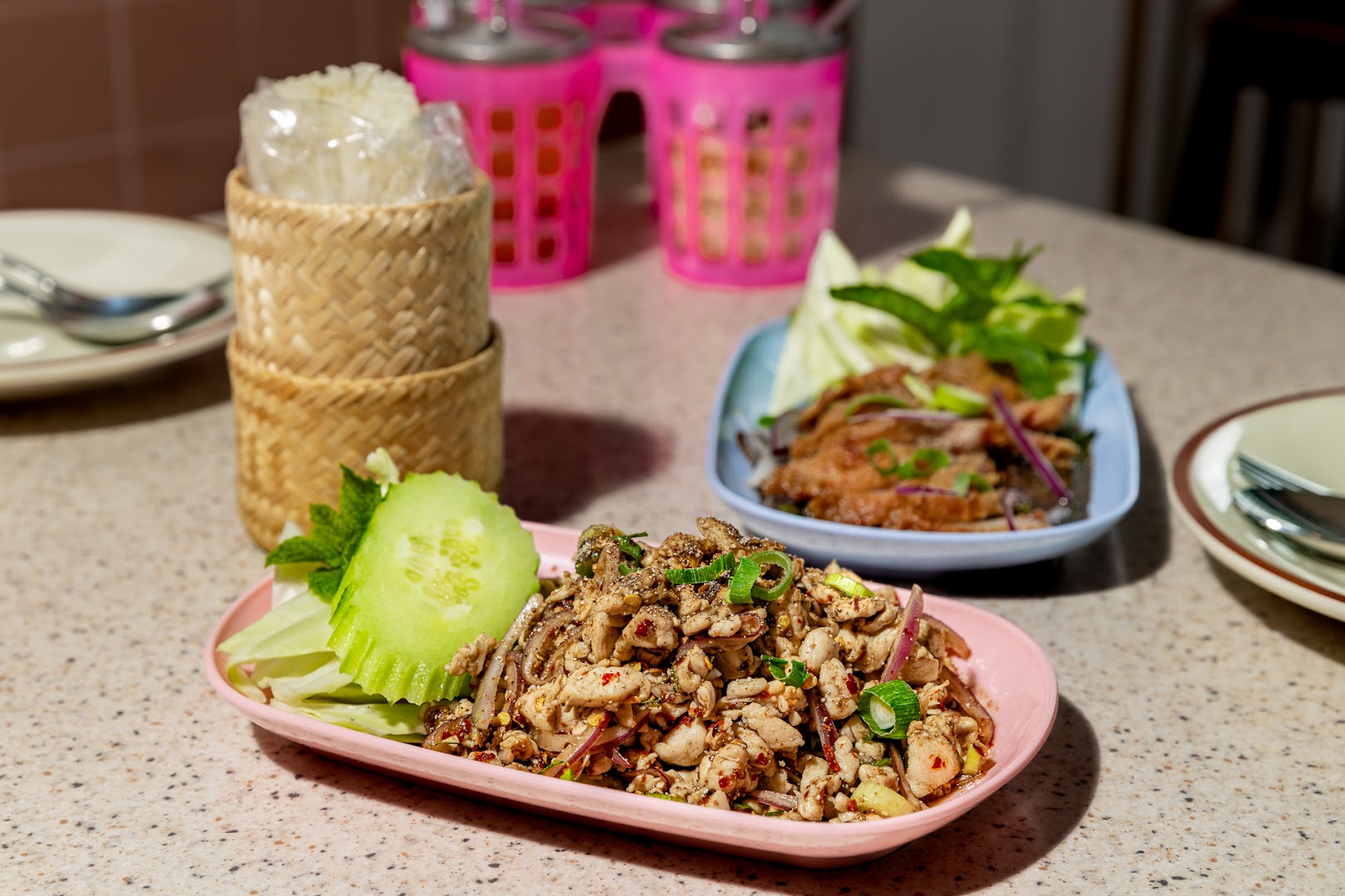 Esarn Rocket: appetizing, high-quality food photography