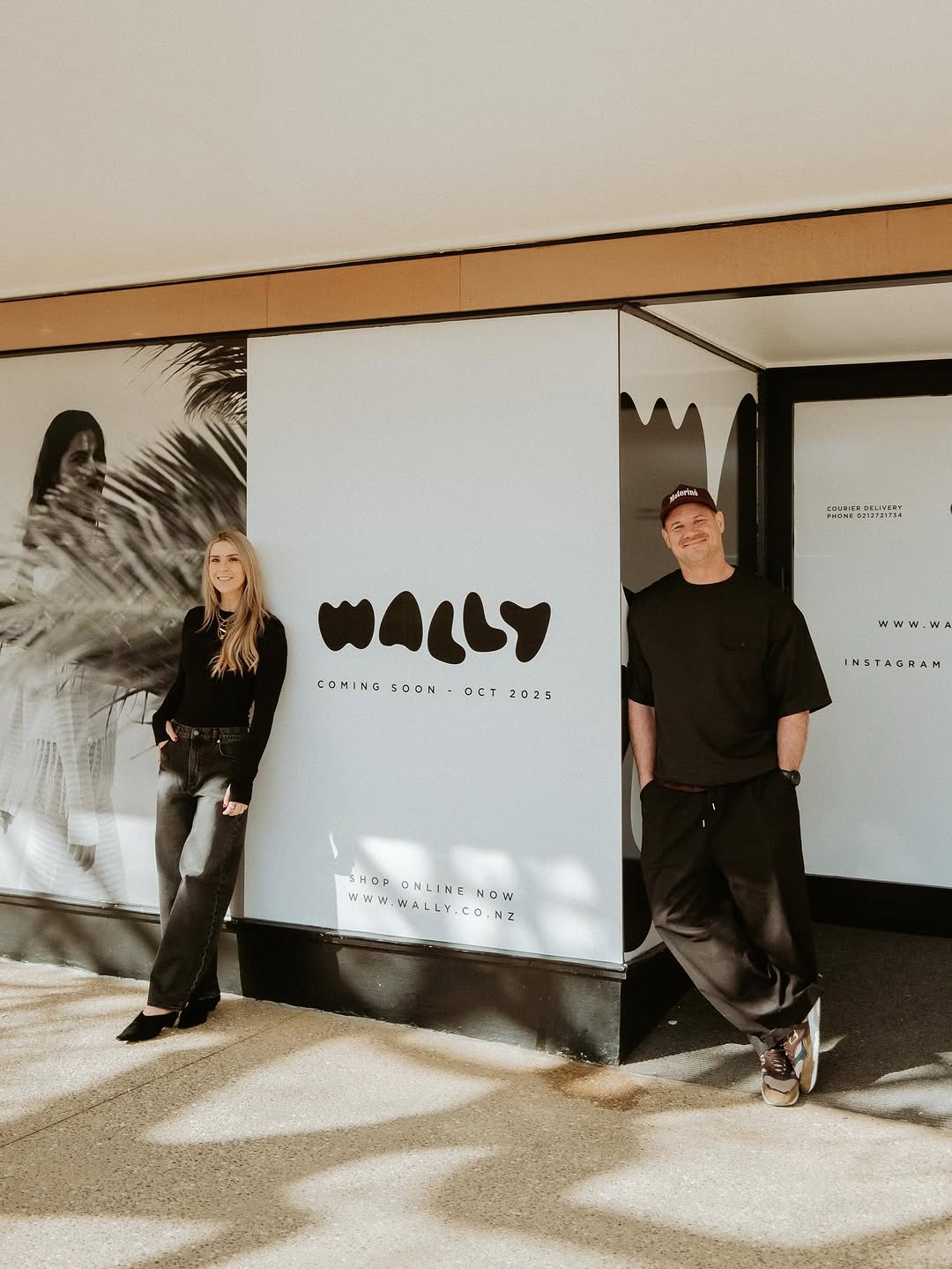 Wally: professional photo of shop team