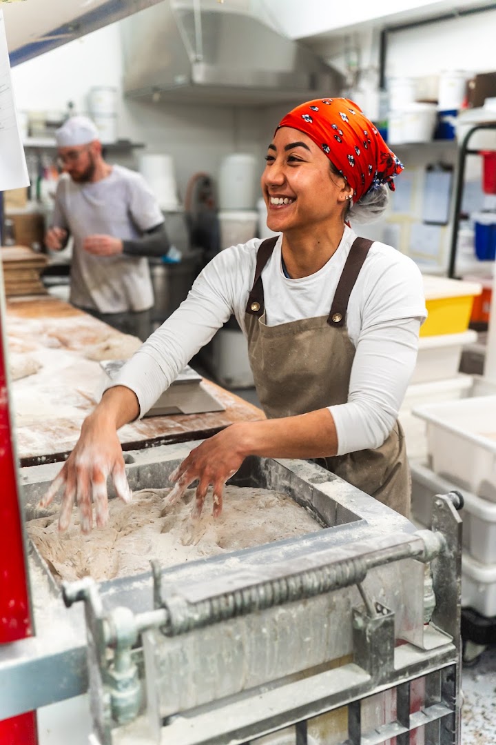 Bellbird Bakery Holmwood: professional photo of staff working