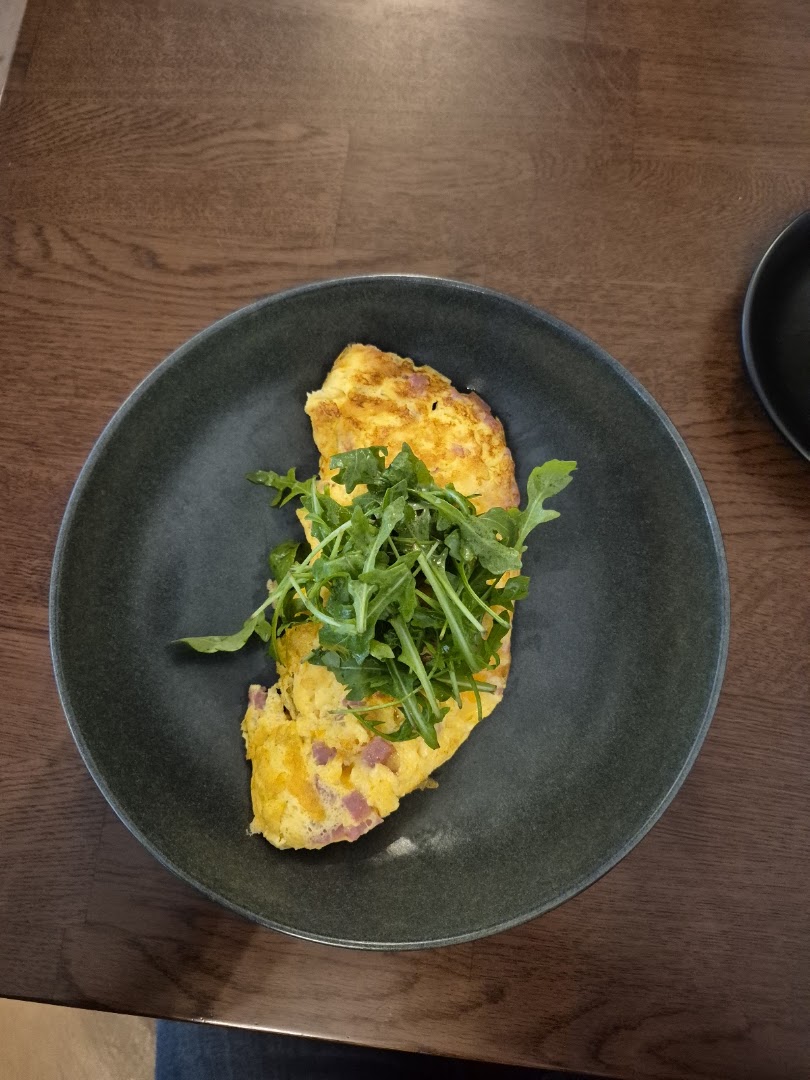 Market & Main: appetizing, high-quality food photo