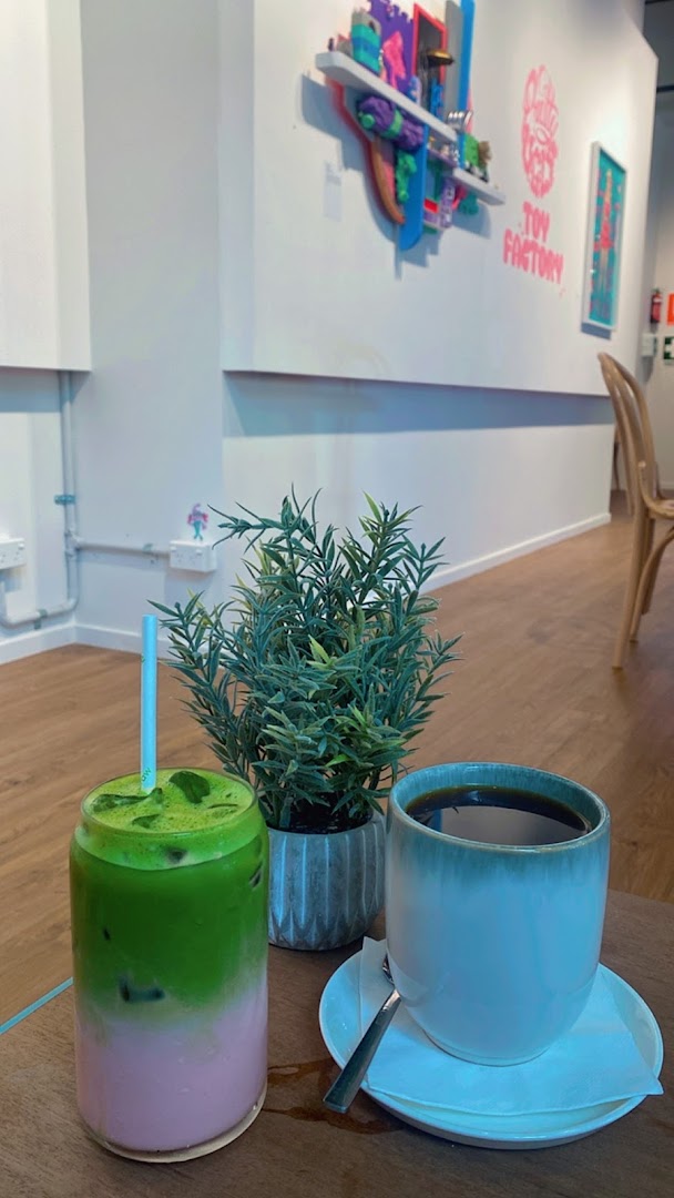 Fishcube Gallery & Café: venue atmosphere and drinks