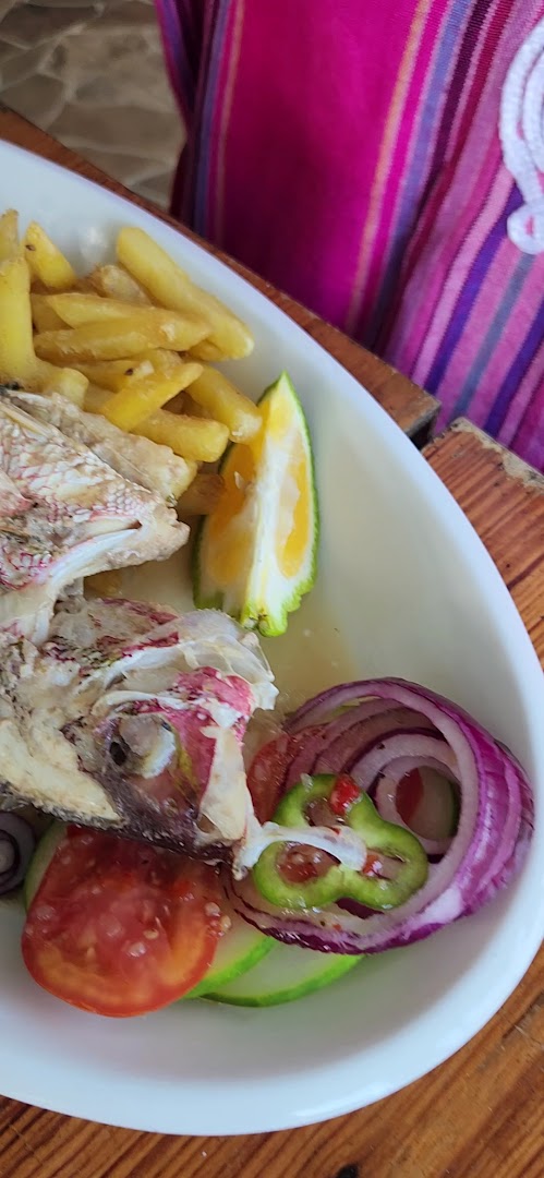 Maris Daneth's Restaurant: appetizing photo of restaurant food