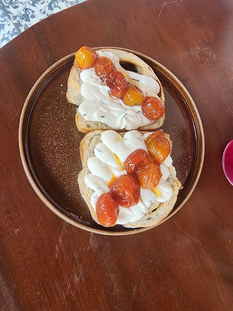 Tributo Café De Origen: appetizing photo of food dish