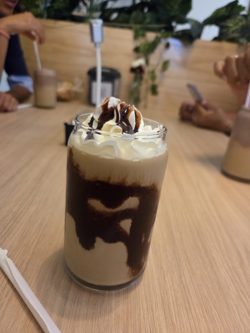 La Nani Café: appetizing photo of cafe drink