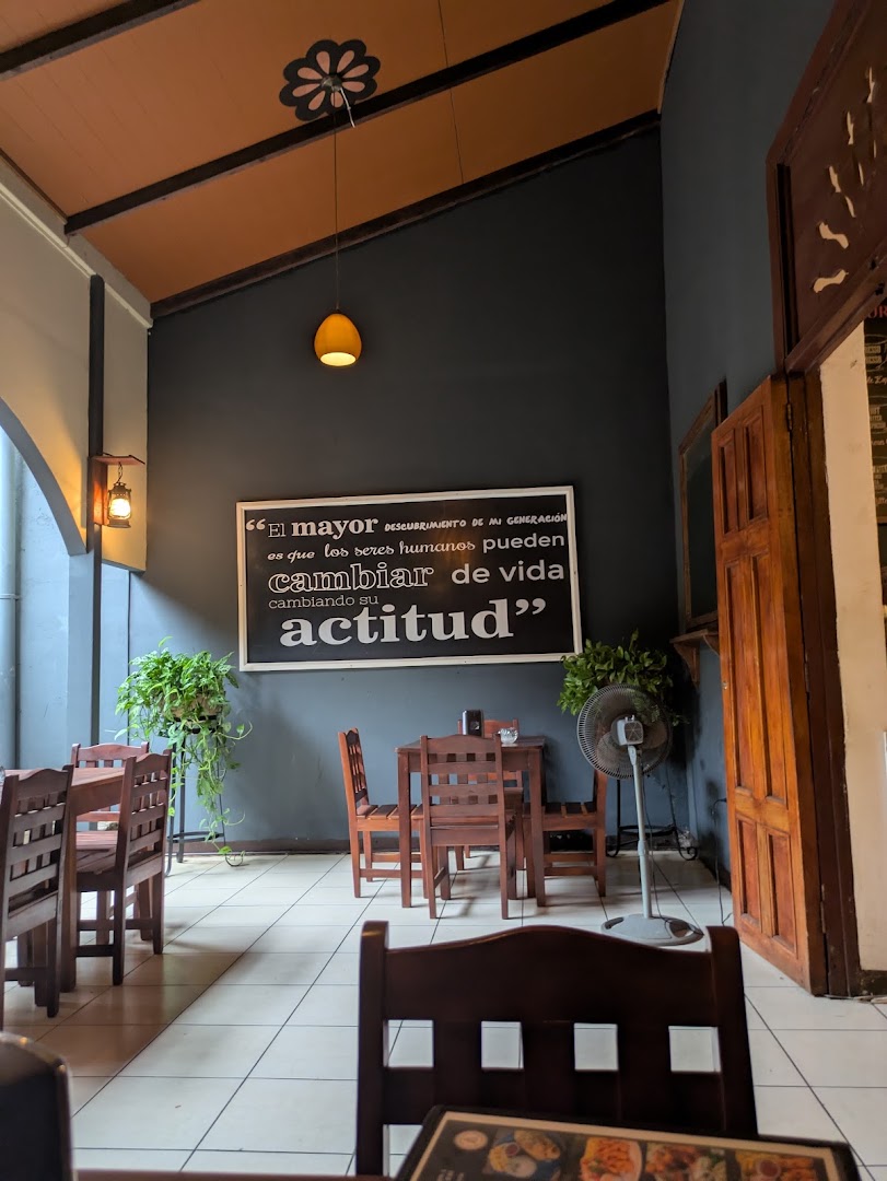 Restaurante Kaffe Café: clear shot of venue interior