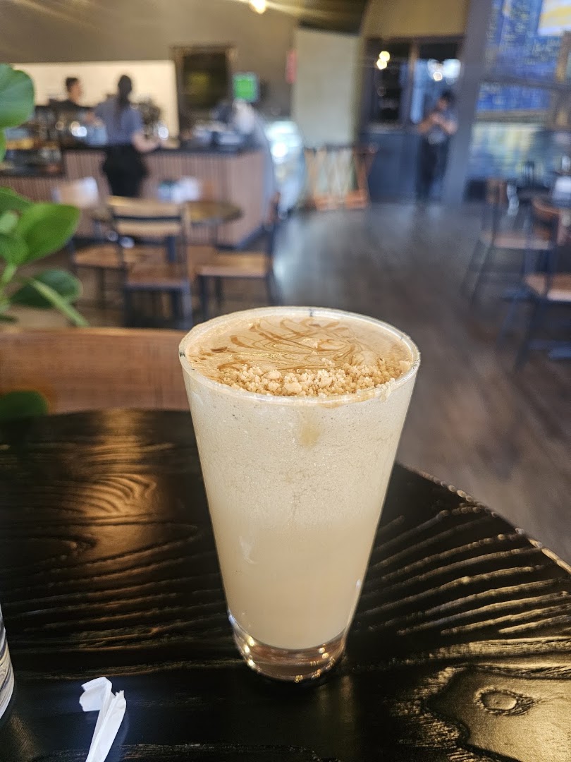 Brooklyn Kitchen & Café: appetizing drink in cafe setting