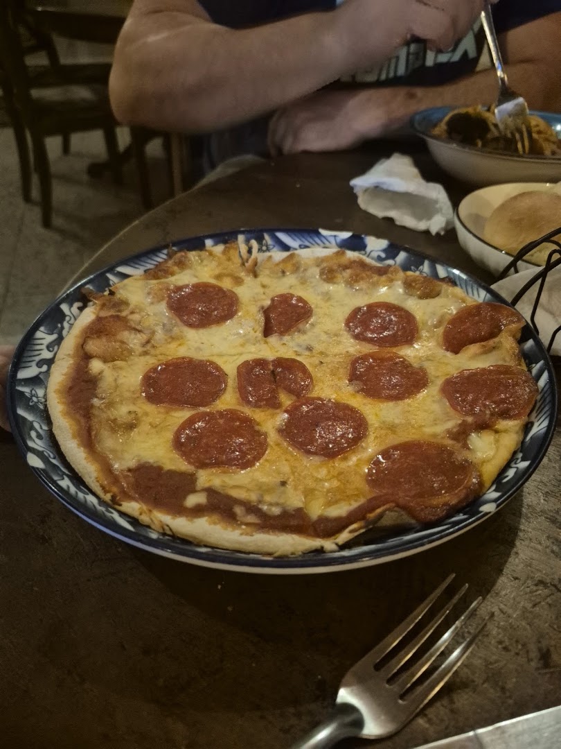 Gato Blanco: appetizing photo of restaurant food