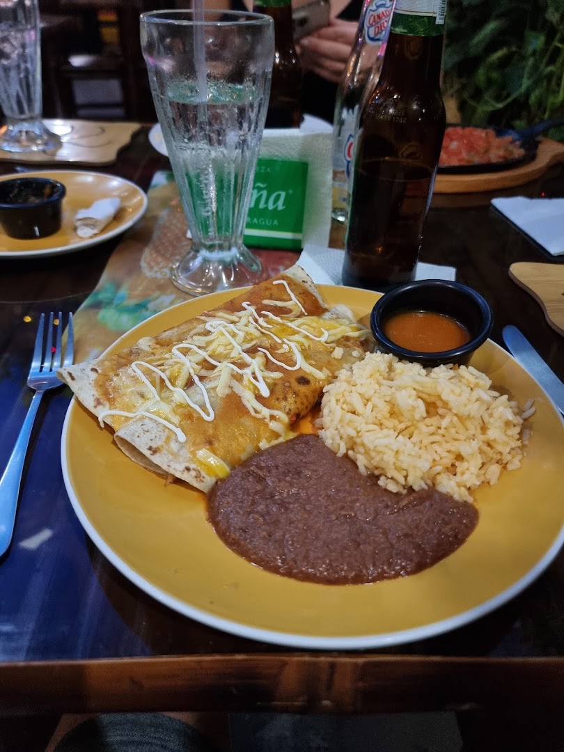 El Picante Mexican Restaurant: appetizing photo of restaurant meal