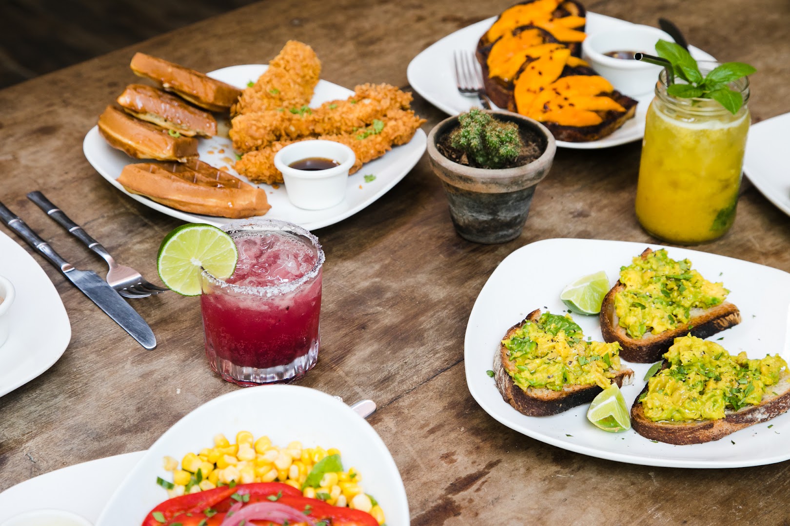 Machete Market Cafe: appetizing, high-quality food photography