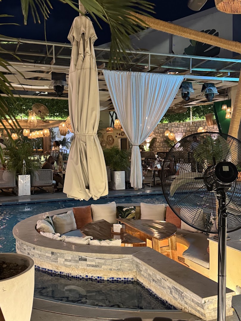 BamBoa: attractive atmosphere and venue interior