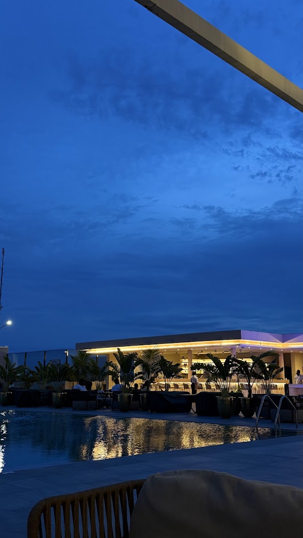 Oasis Gourmet: beautiful atmospheric shot of venue