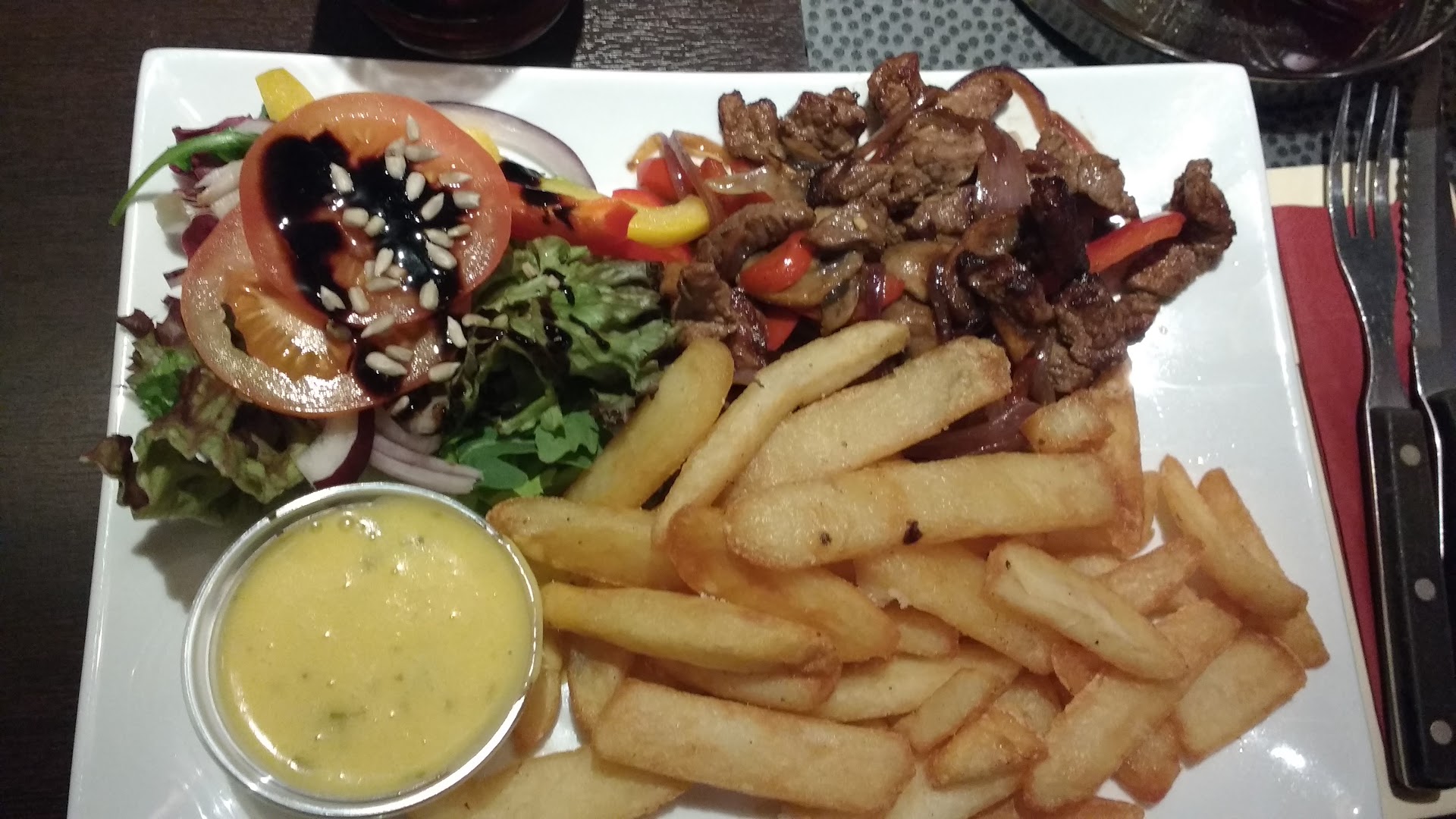 Bocca: appetizing photo of restaurant meal