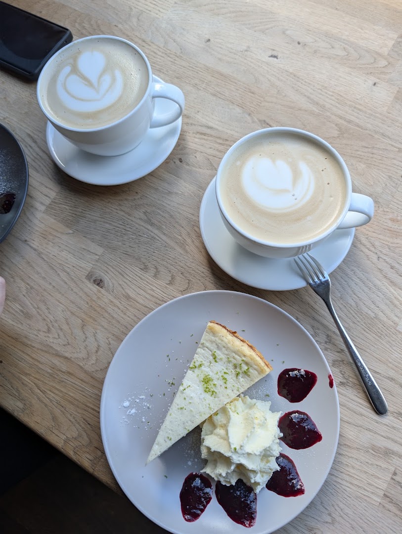 Dråpe Kaffehus: appetizing, high-quality food and drink