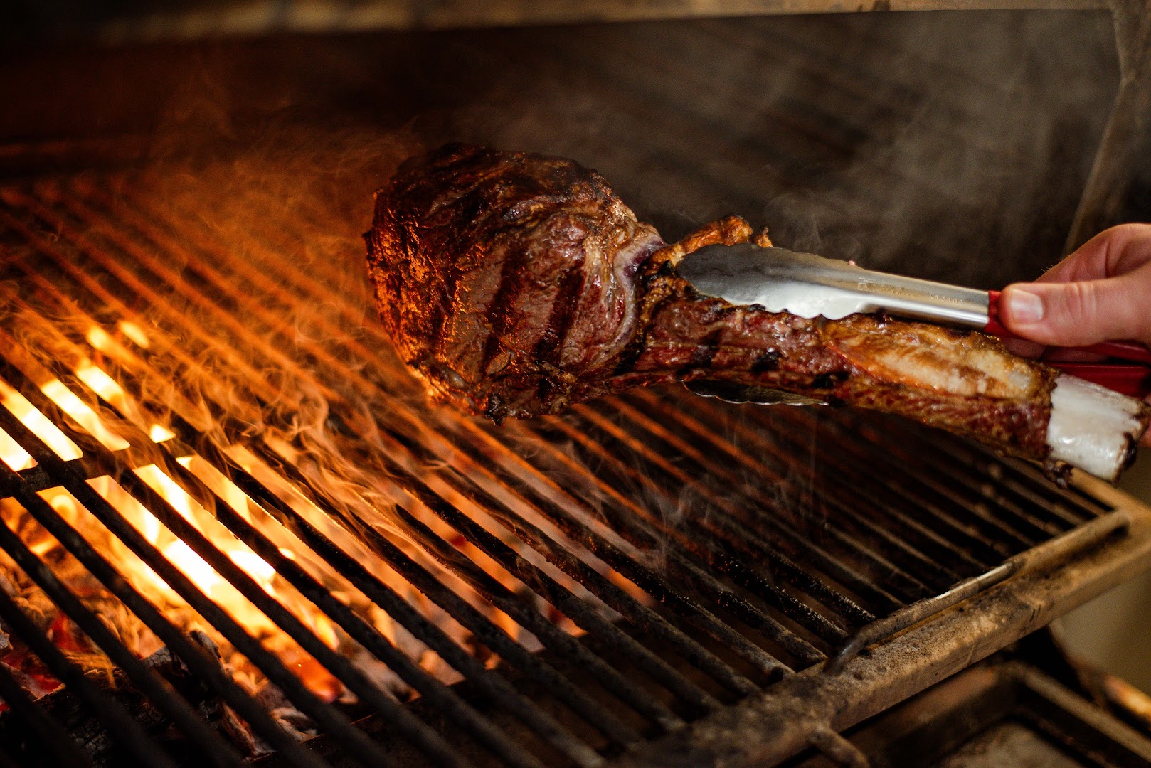 Engen Steakhouse: appetizing high-quality food photography