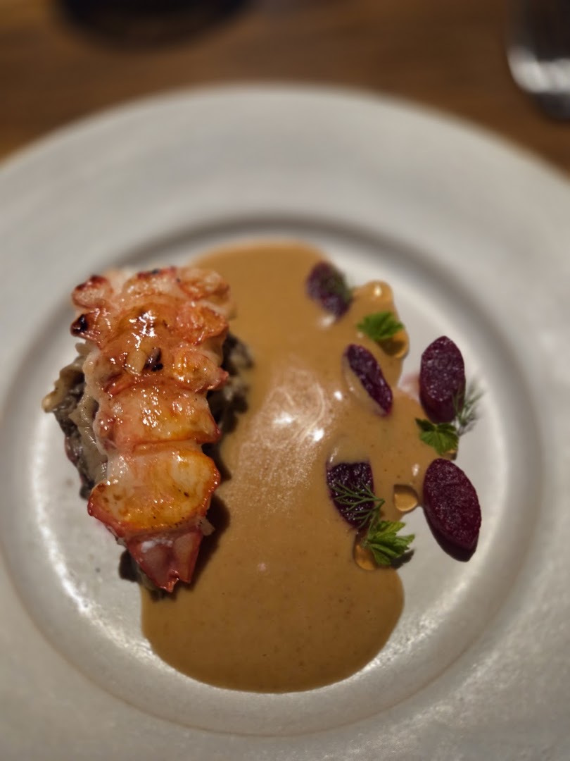 Gaptrast: high quality food photography