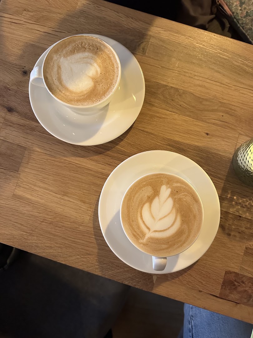 Gefühlen: appealing photo of coffee drinks