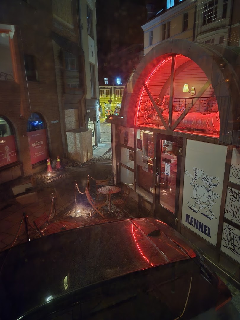Kennel Vinylbar: atmospheric shot of venue exterior
