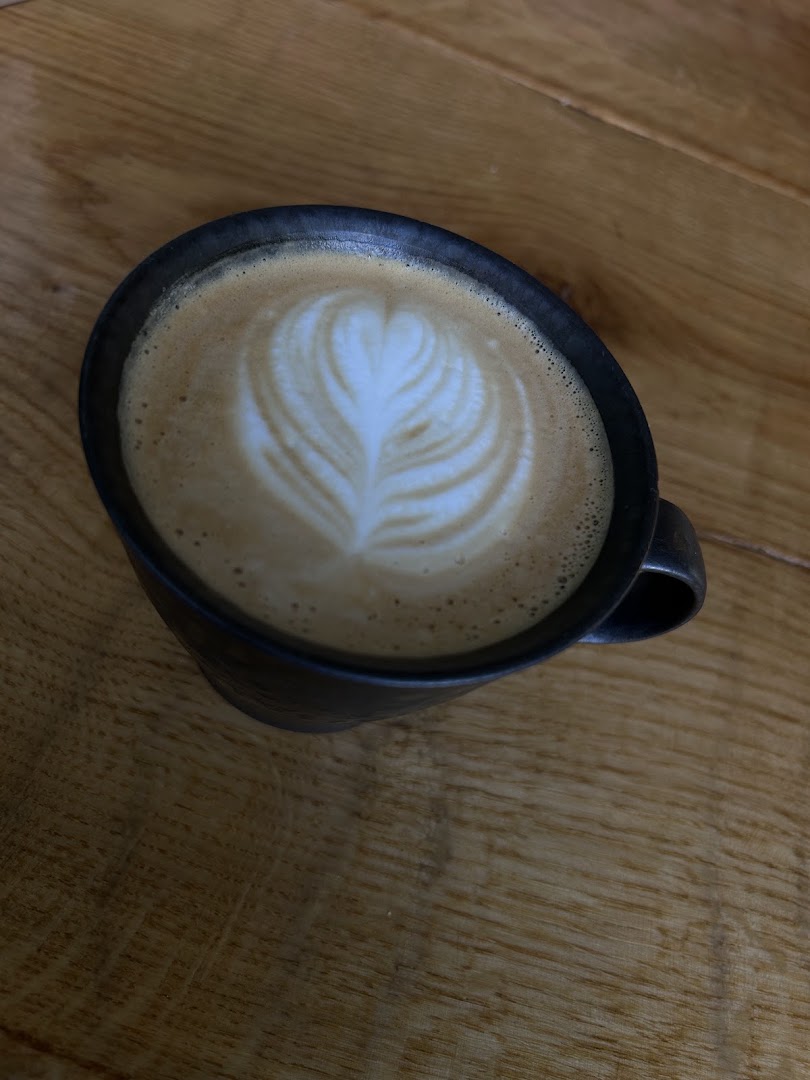 Klee Kaffe: high quality latte art photo