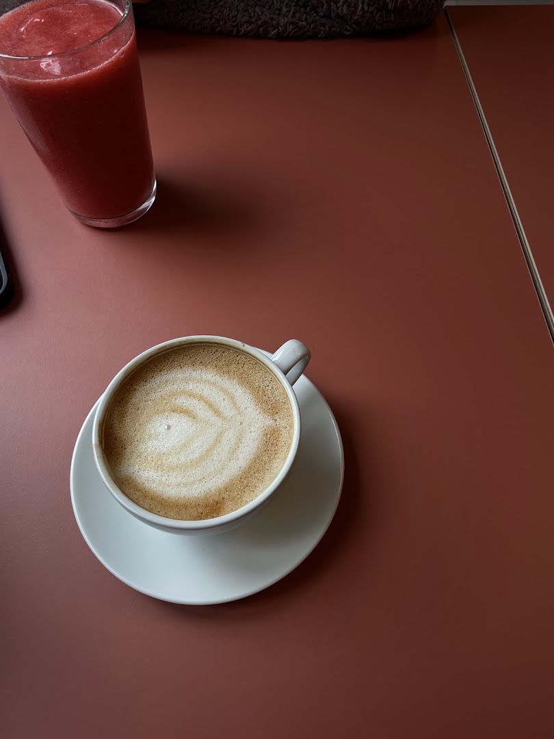 Marken Kaffe: clear, appealing shot of drinks