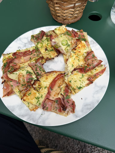 Le Benjamin: appetizing photo of restaurant food