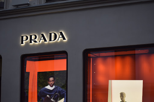 Prada Oslo: professional storefront photo