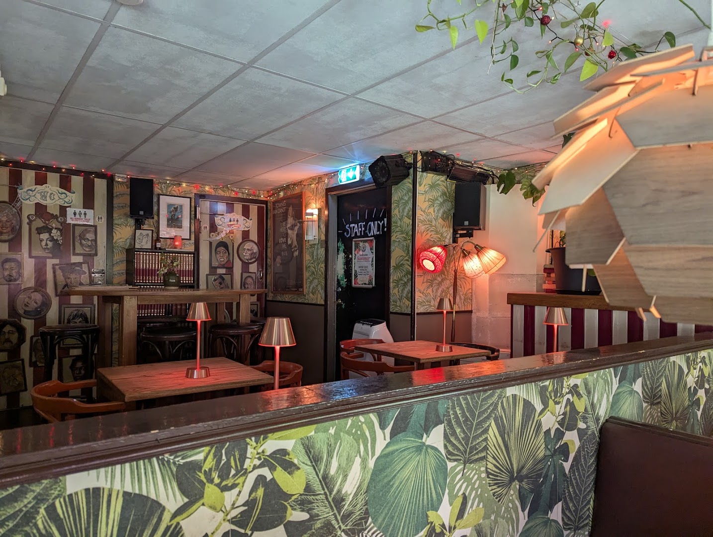 Bøker og Børst: venue's unique atmosphere