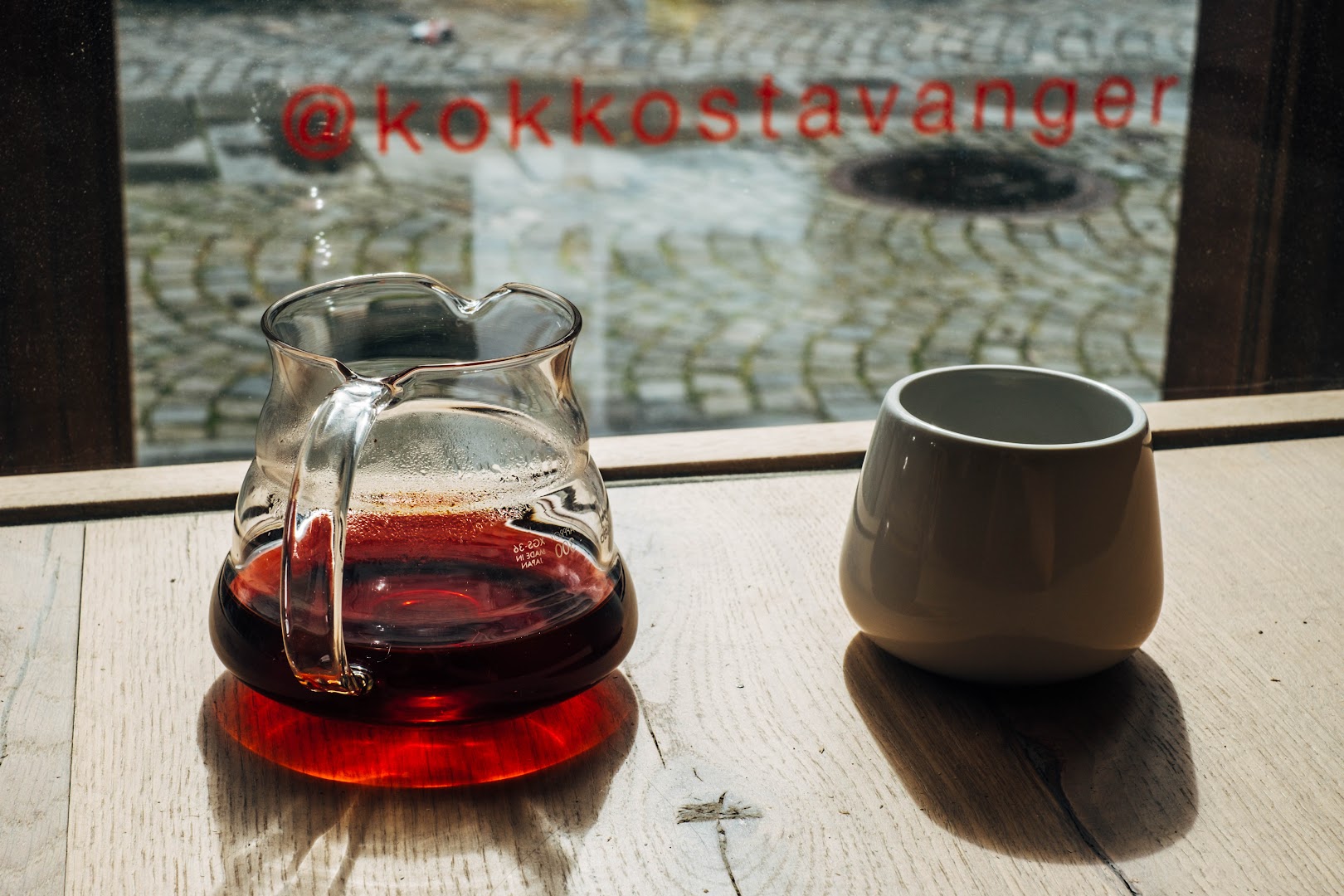 Kokko: high quality, atmospheric drink photo