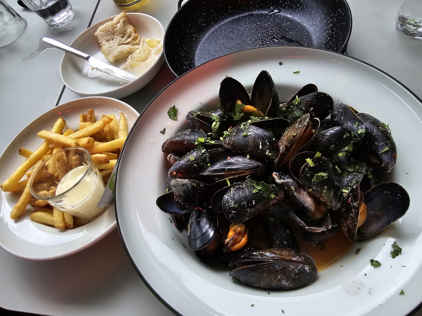 Matmagasinet: appetizing photo of served food