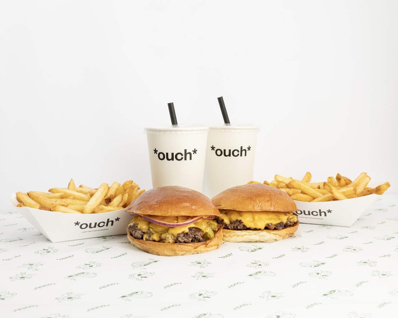 Ouch Burger: professional, clean, appetizing food photography