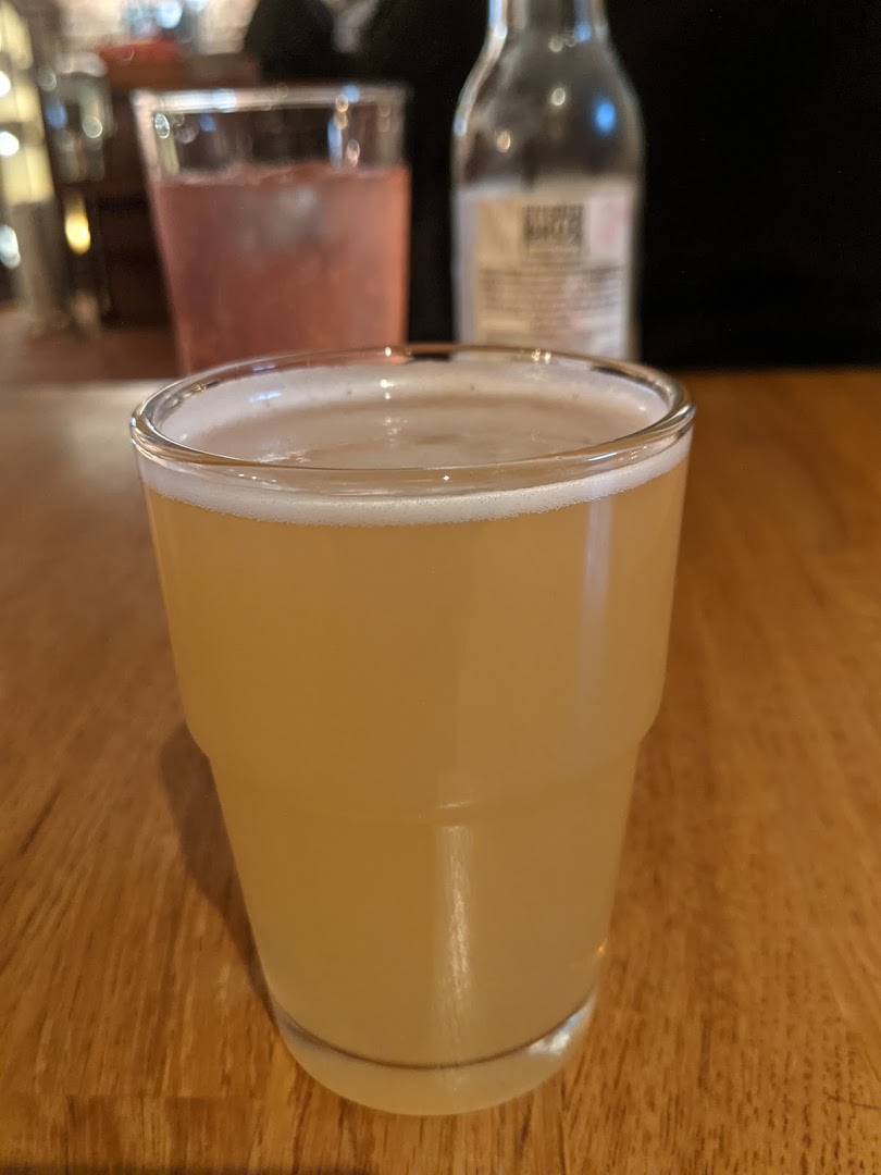 På Kornet: clear photo of bar drink