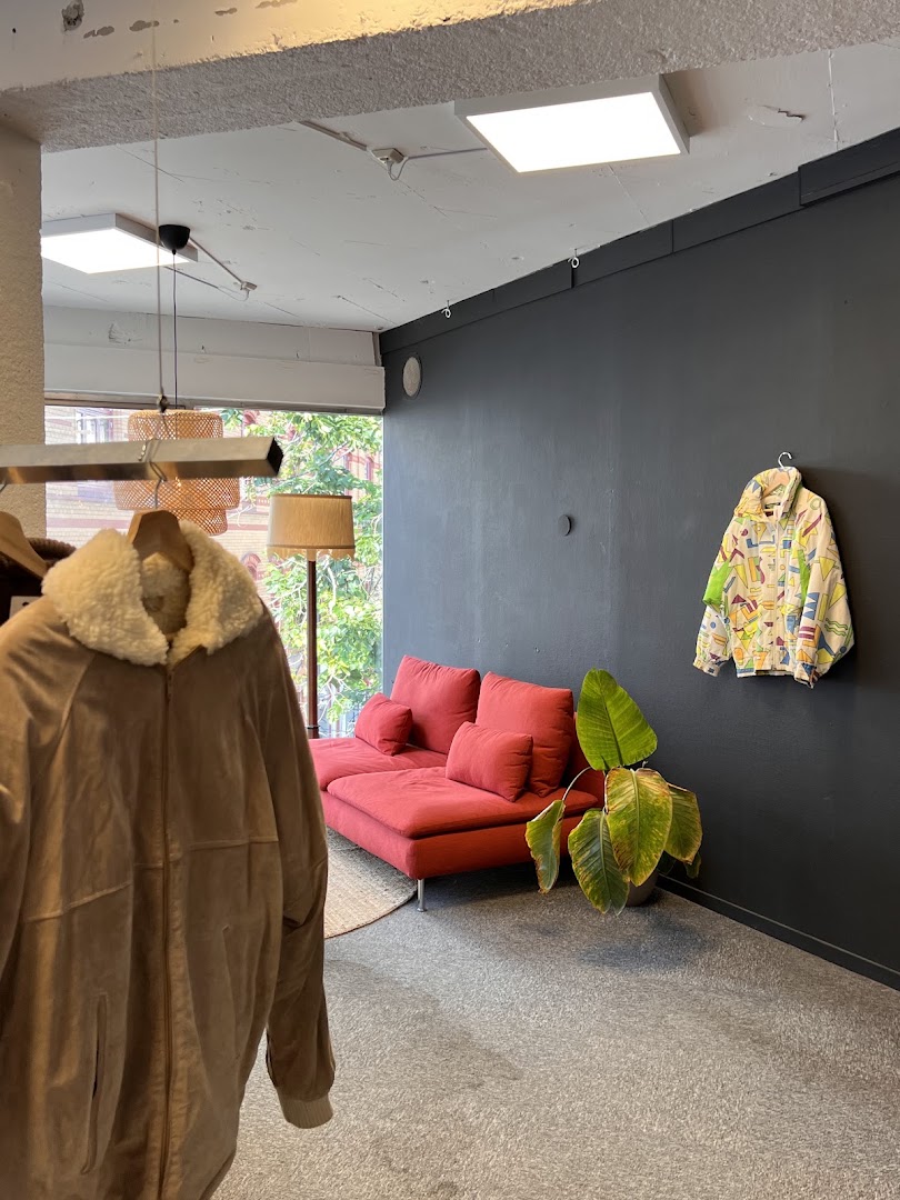Thrift: clear, inviting shop interior photo