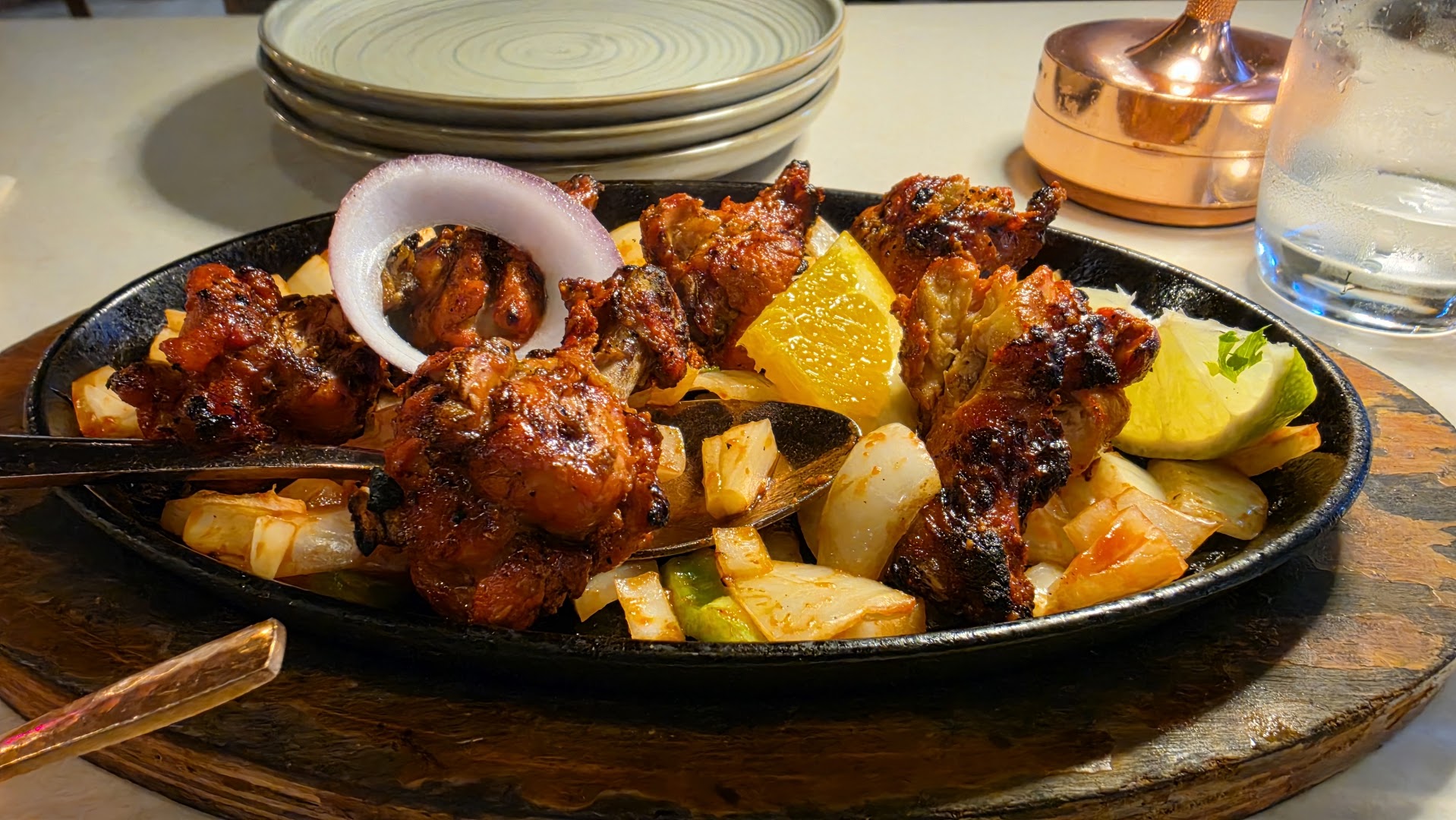 Zouq: appetizing, high-quality food photography