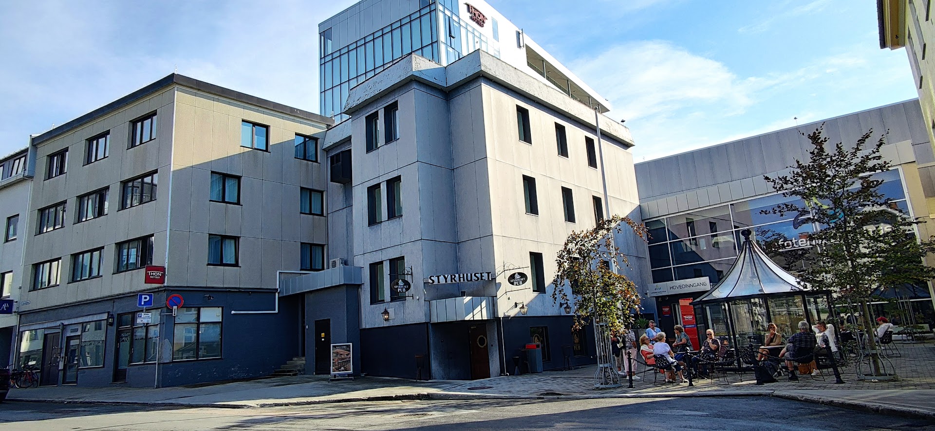 Styrhuset Pub: clear exterior shot of venue
