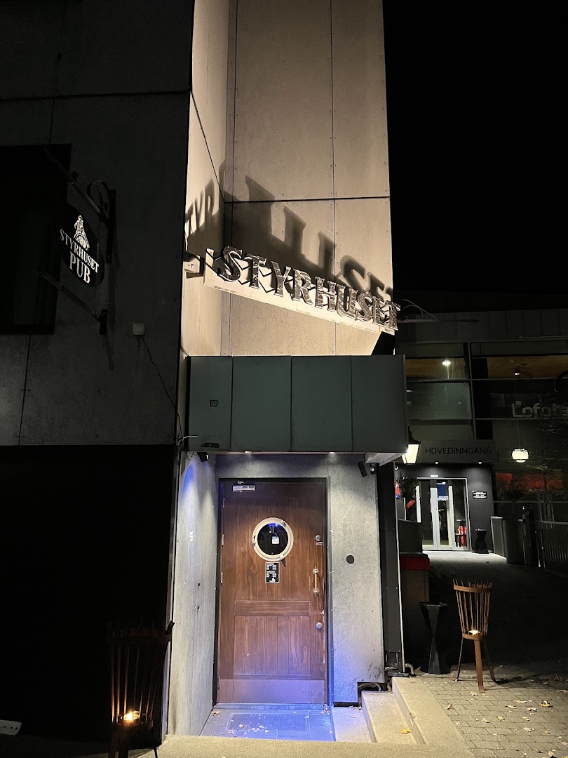 Styrhuset Pub: clear exterior shot of venue