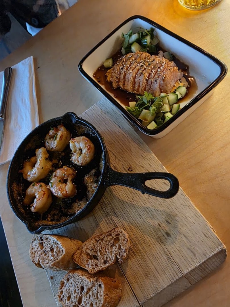 KULL Bar & Grill: appetizing, high-quality food photography