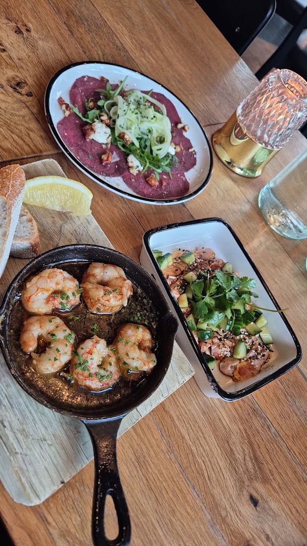 KULL Bar & Grill: appetizing, high-quality food photography