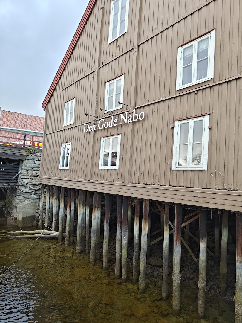 Den Gode Nabo: clear exterior shot of venue